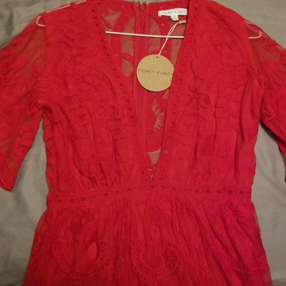 Red romper - Picture 3 of 3